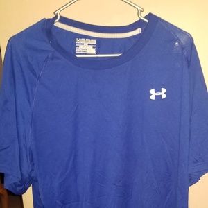 Mens dri fit under armour shirt